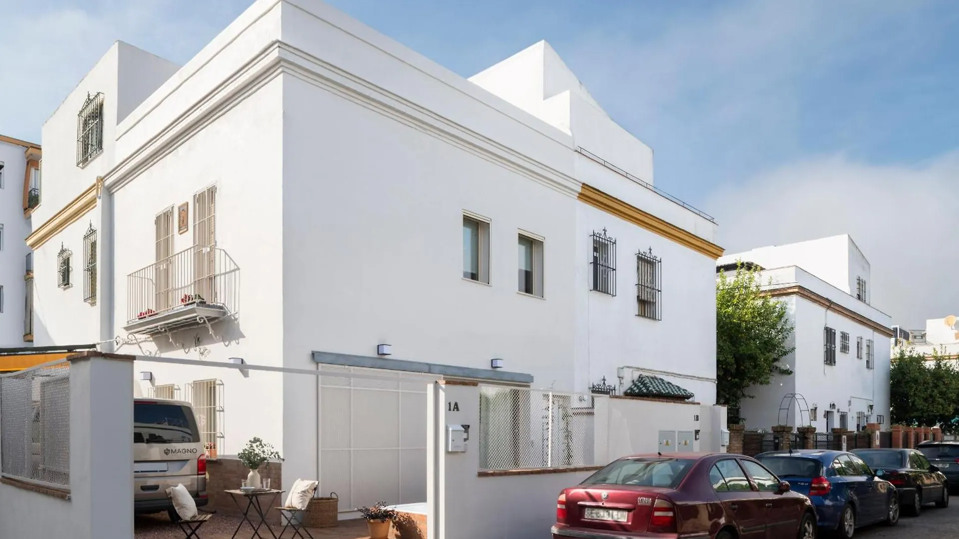 Robles Suite Apartment With Jacuzzi And Private Parking Sevilha
