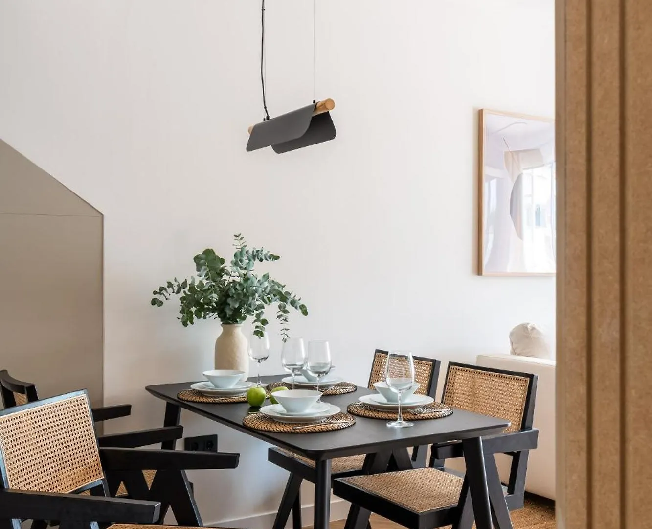Robles Suite Apartment With Jacuzzi And Private Parking Sevilla